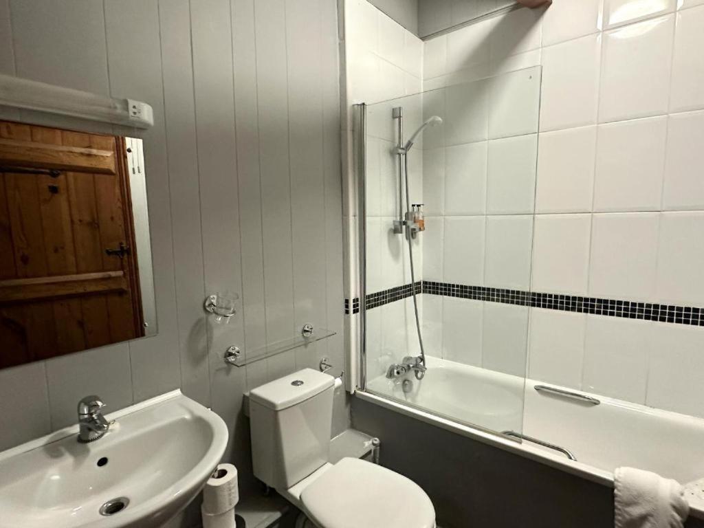 Scole Inn Hotel Diss Værelse billede
